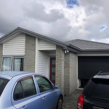 Stand Alone Family House - Pukekohe Apartment Helvetia Exterior photo